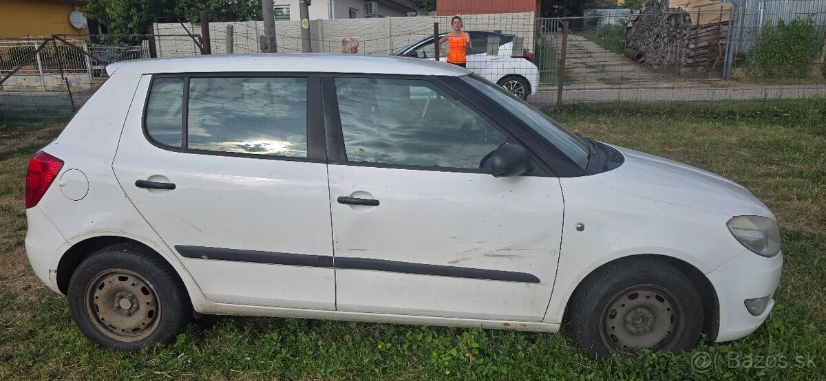 Škoda Fabia 1.2htp benzin - 2