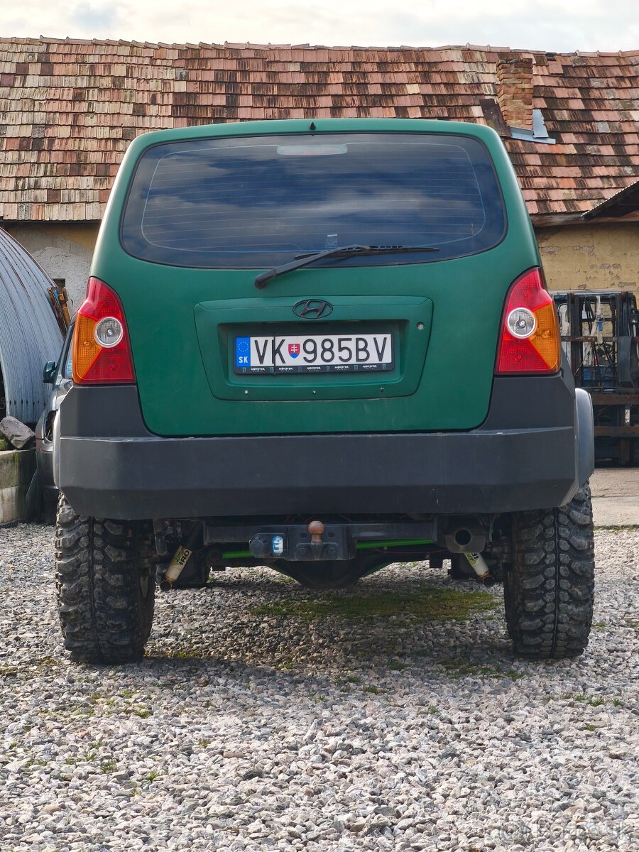 Hyundai Terracan - 2