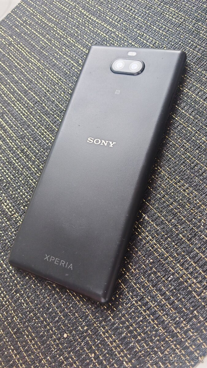 Sony xperia 10 plus 4/64 - 2