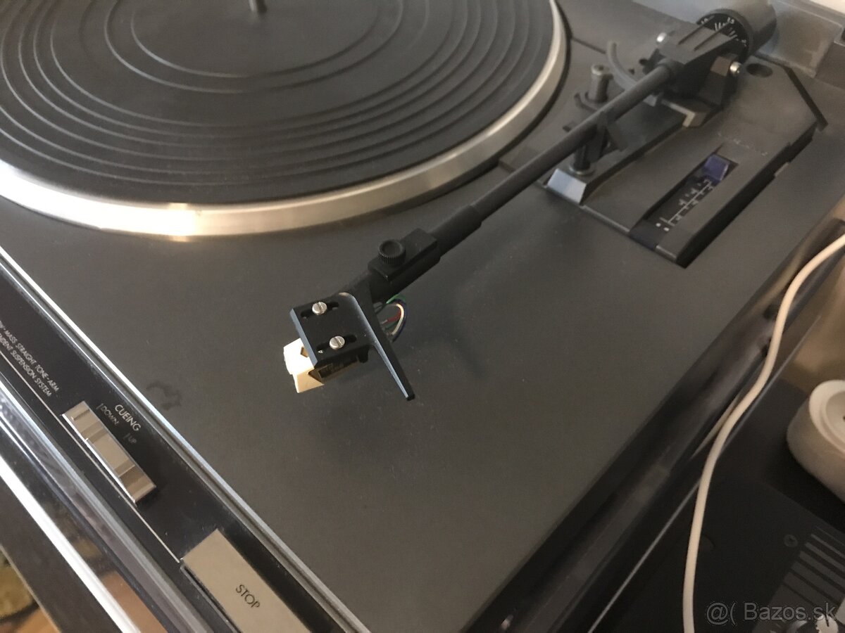 Predam gramofon (JVC) - 2