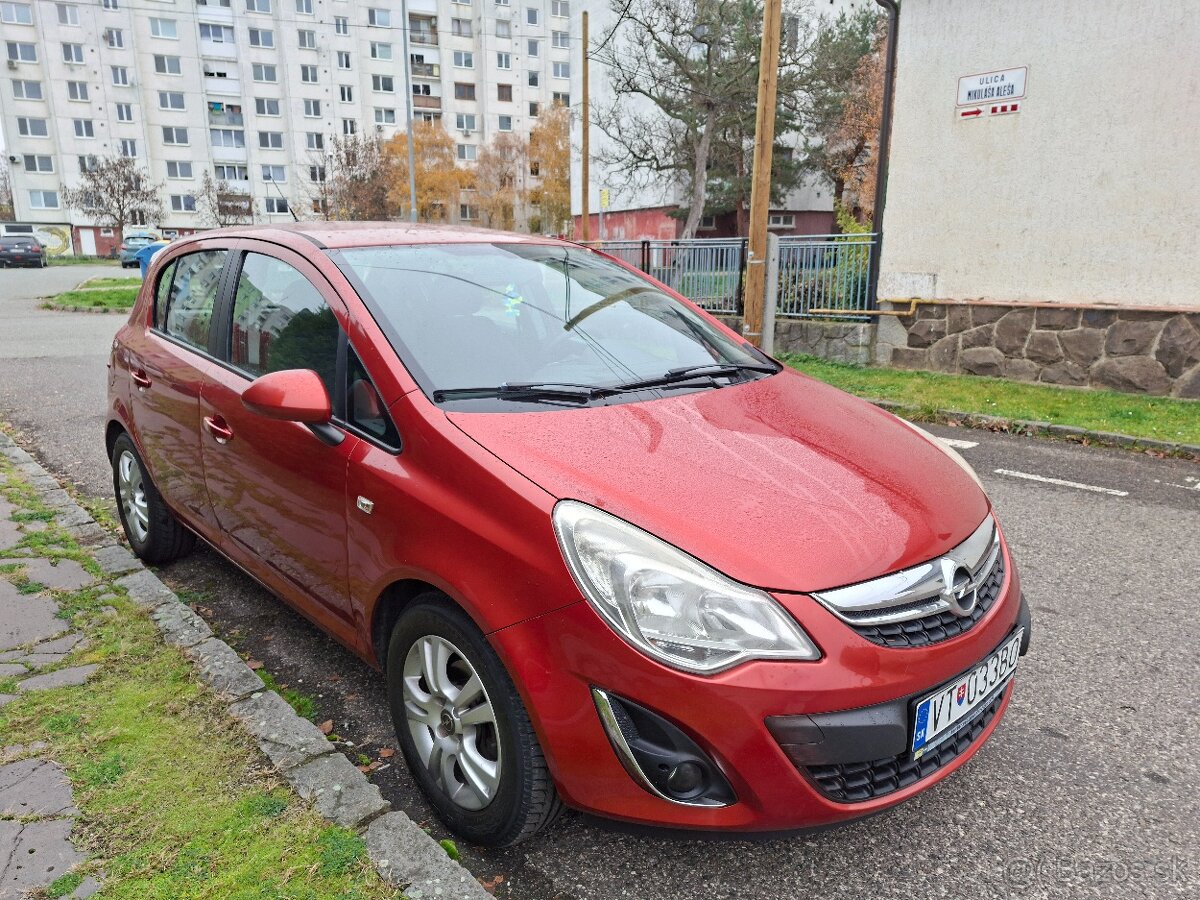 Opel Corsa 1.2 16V 63kw (86ps) 2013 Garážované - 2
