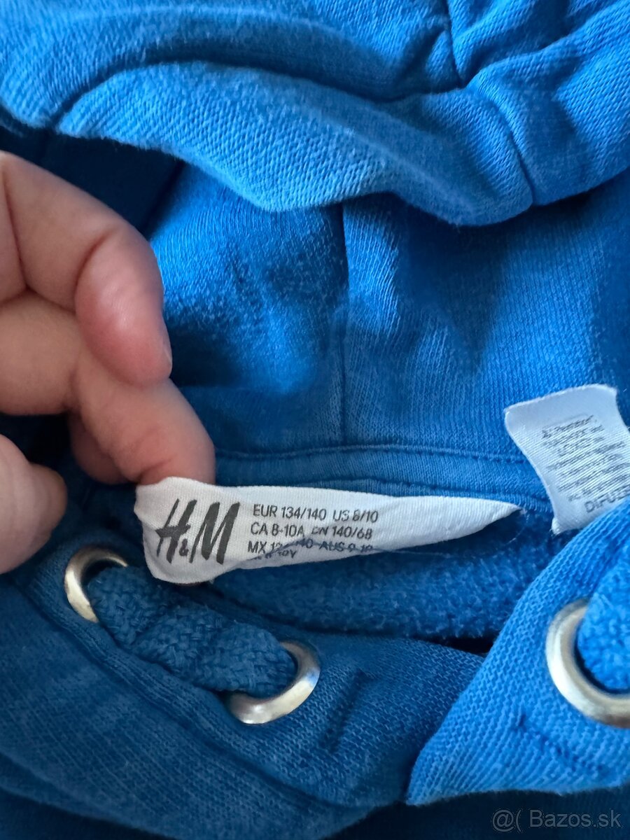 Pulóver PlayStation v.č. 134/140 - 2