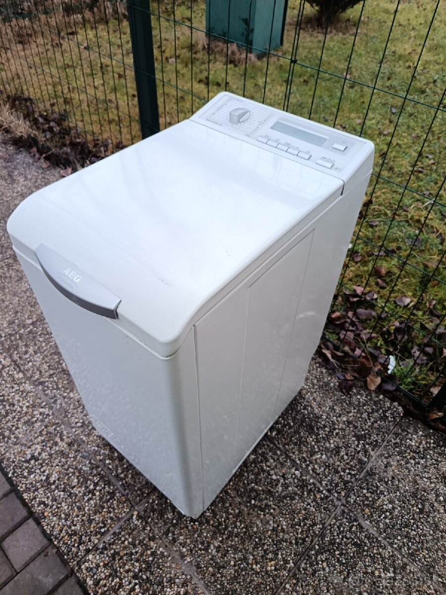 Predám úzku 40 cm práčku, doveziem v BA zdarma - 2