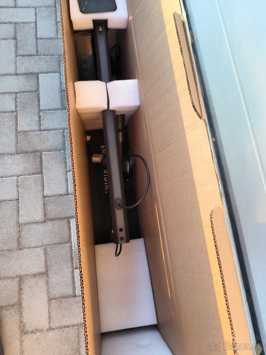 Elektricka Kolobezka 500 W 30 km/h 11 Ah 0 Km Záruka - 2