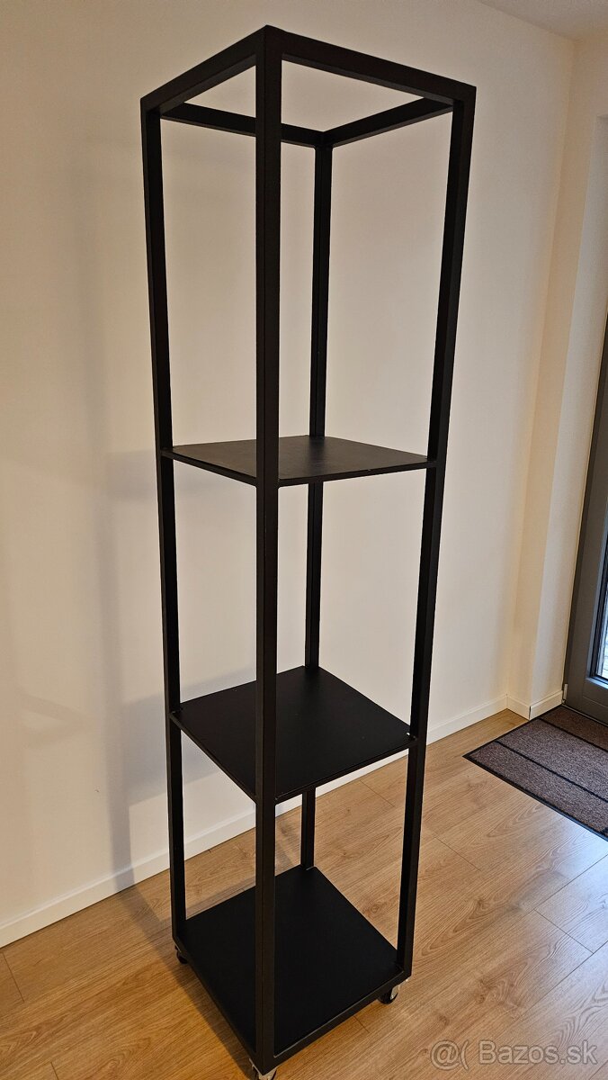 Stojan na drevo do interieru - 2