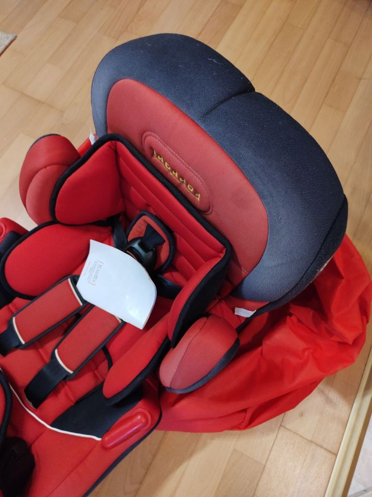 Detská sedačka Beline Ferrari 9-36kg - 2