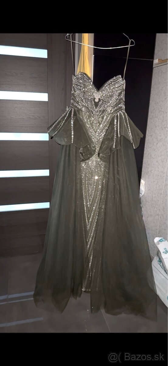 Spoločenske saty - 2