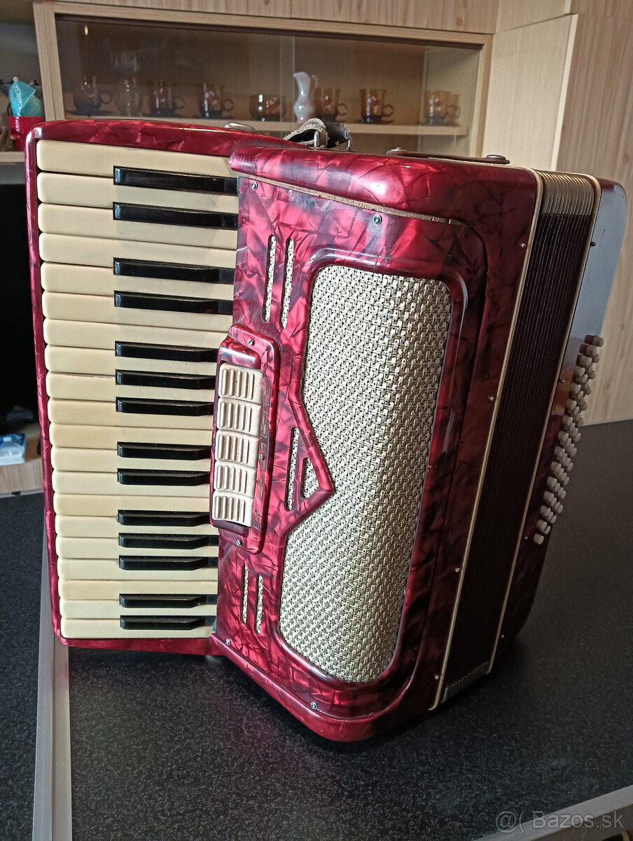 akordeón 48 basový - 2