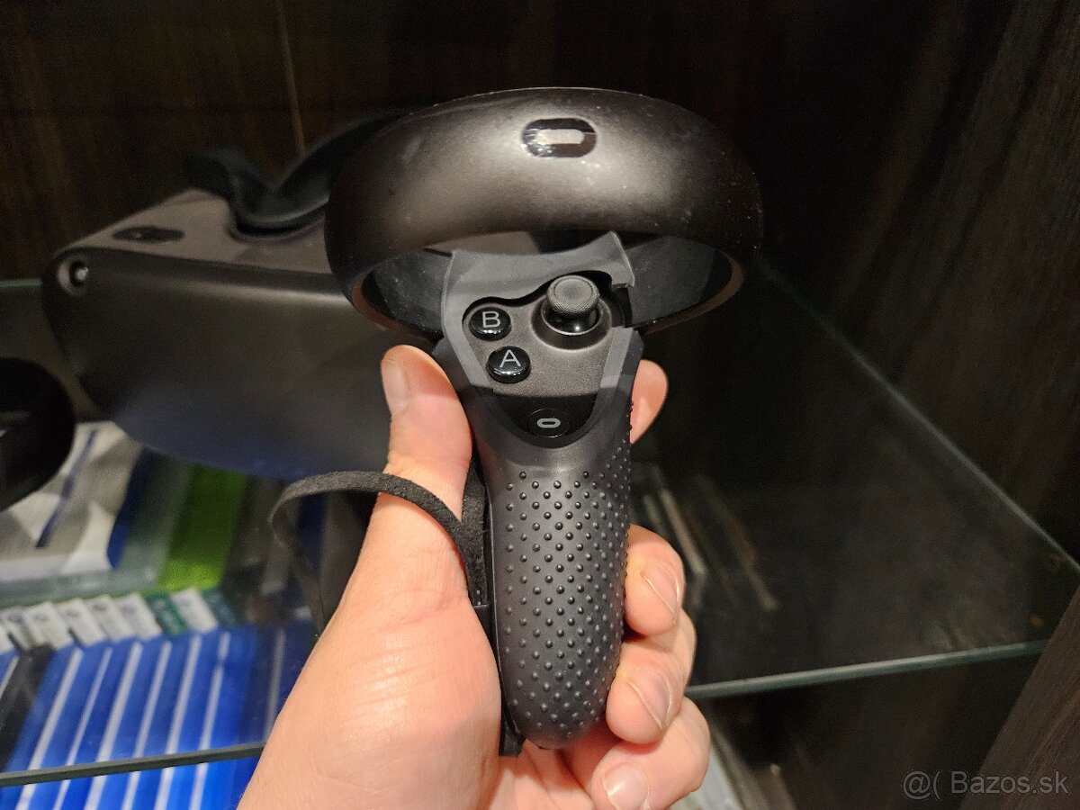 Oculus Quest 1 250e - 2
