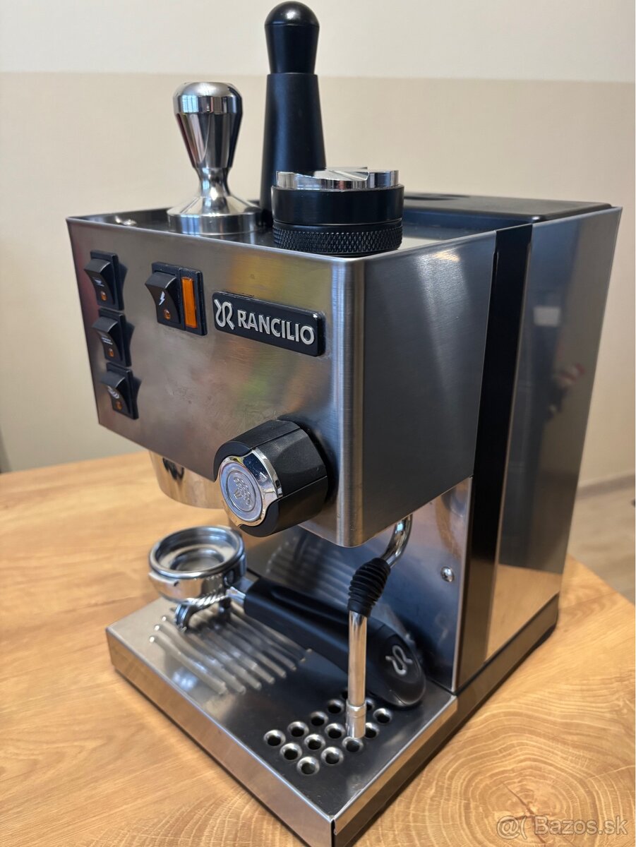 Rancilio Silvia 2012 – pákový kávovar, 58 mm - 2