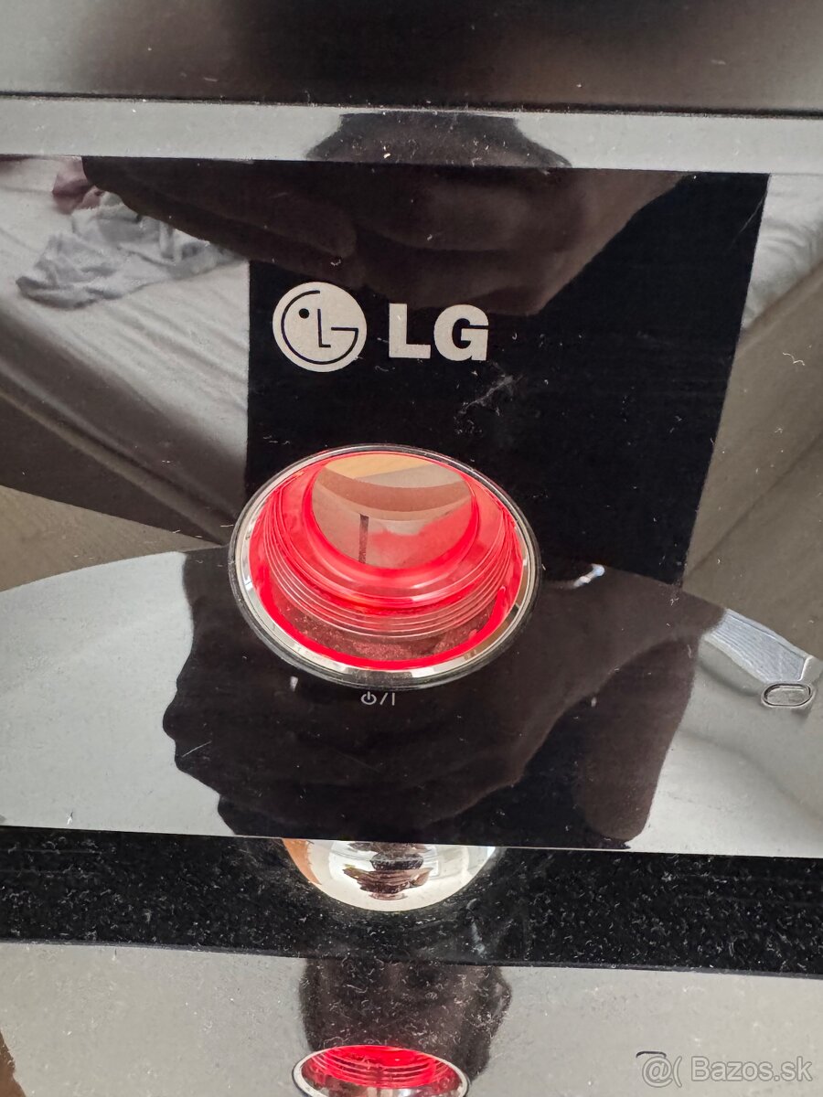 televízor LG Scarlet 47LG6000 - 2
