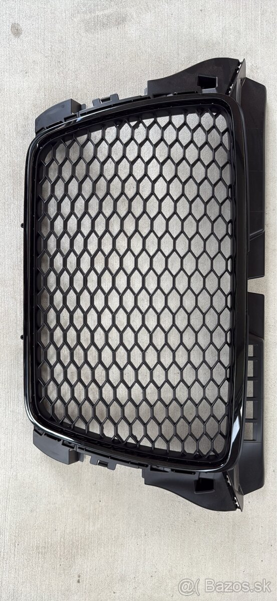 Predná maska(Audi A3) - 2