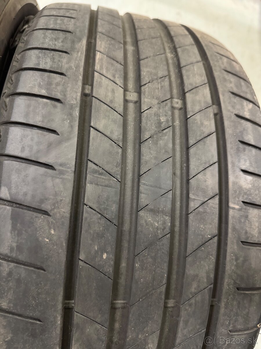 255/40 R18 Bridgestone letné 2ks - 2
