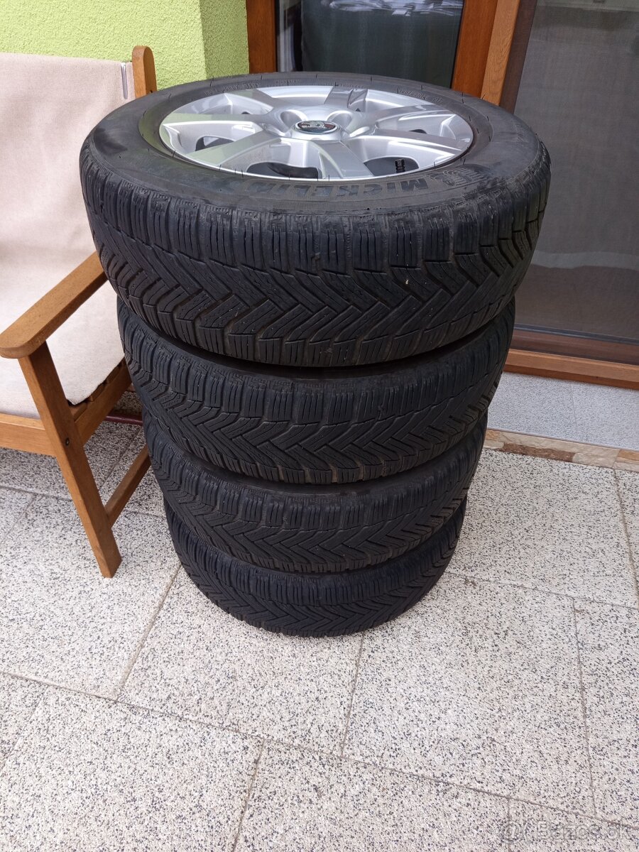 Pneumatiky 195/65 R15 zimné - 2