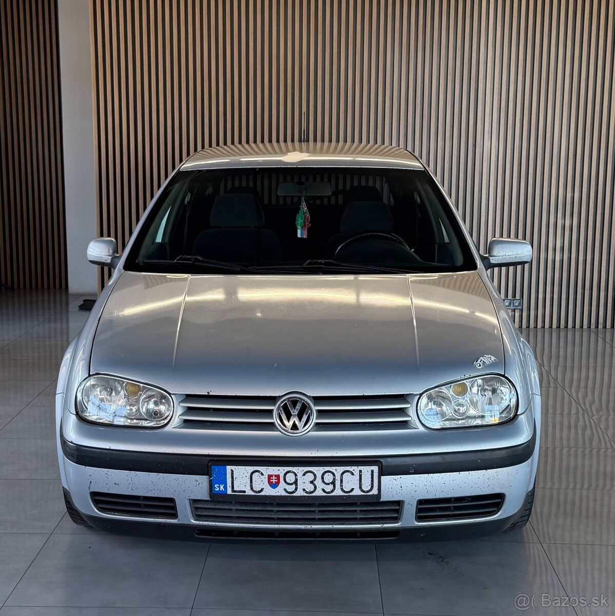 Volkswagen Golf IV 1.6 Benzín - 2