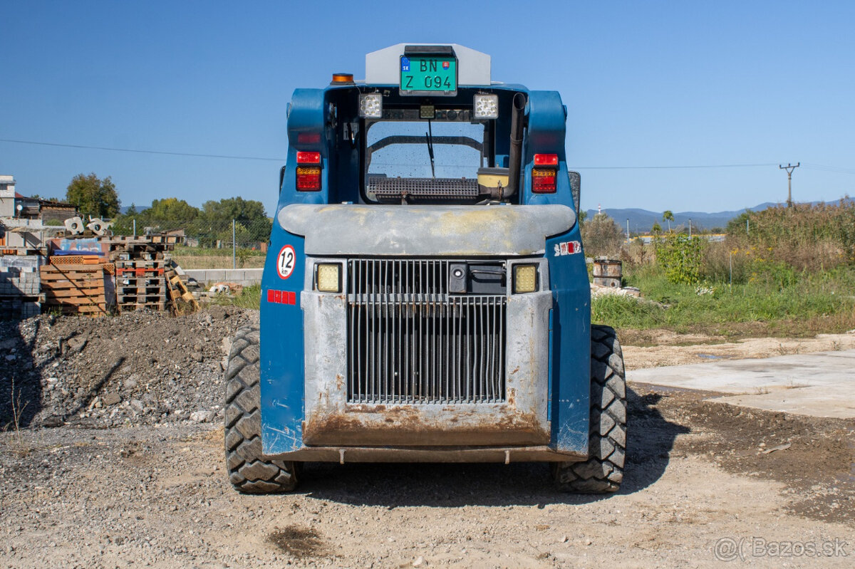 Šmykom riadený nakladač Novotny B 961+ príslušenstvo - 2