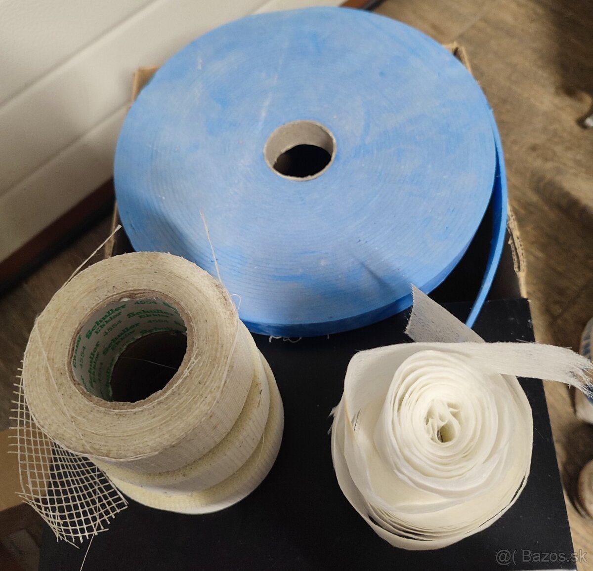 Závesy,spojky... - 2