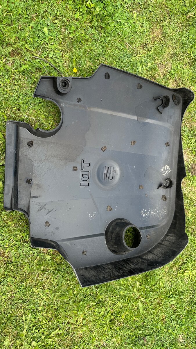 Kryt motora seat - 2