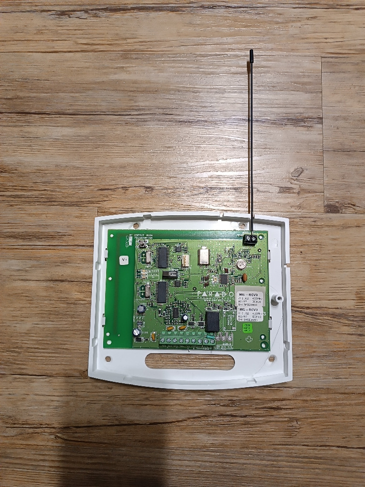 ⚡️ Paradox bezdrát přijímač MG-RCV3 433MHz ⚡️ - 2