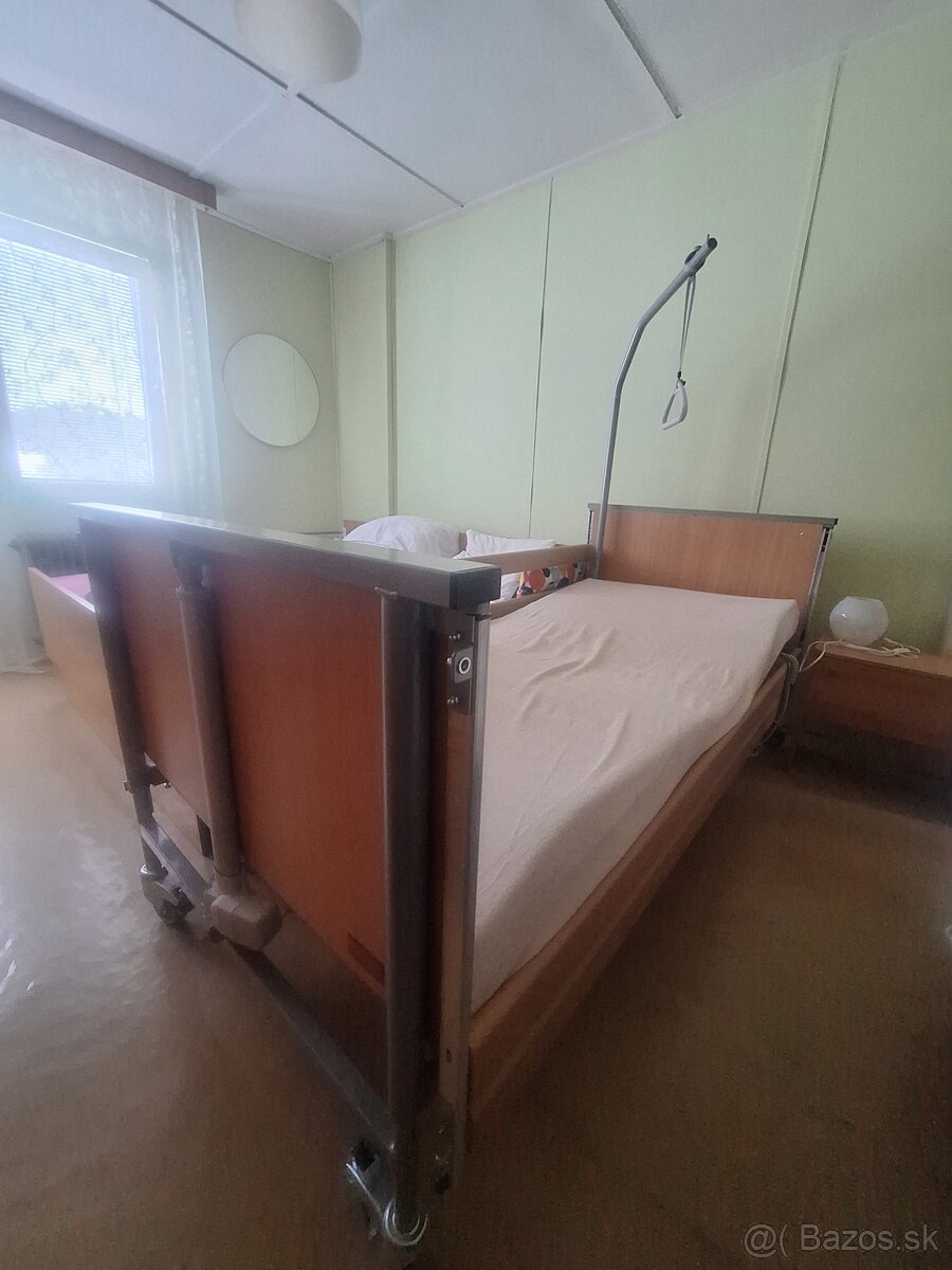 Polohovacia posteľ - 2