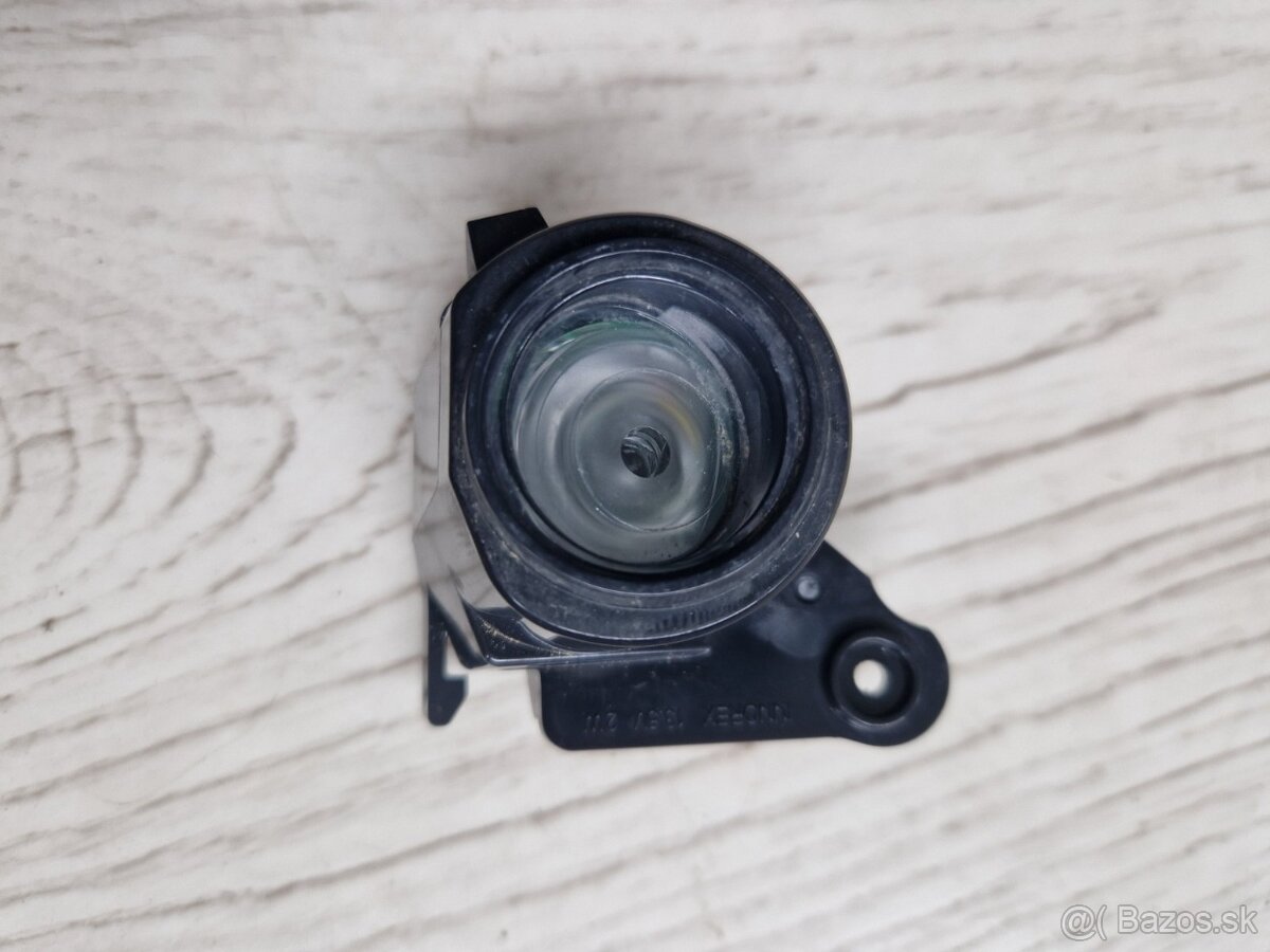 Cuvacia kamera mercedes - 2