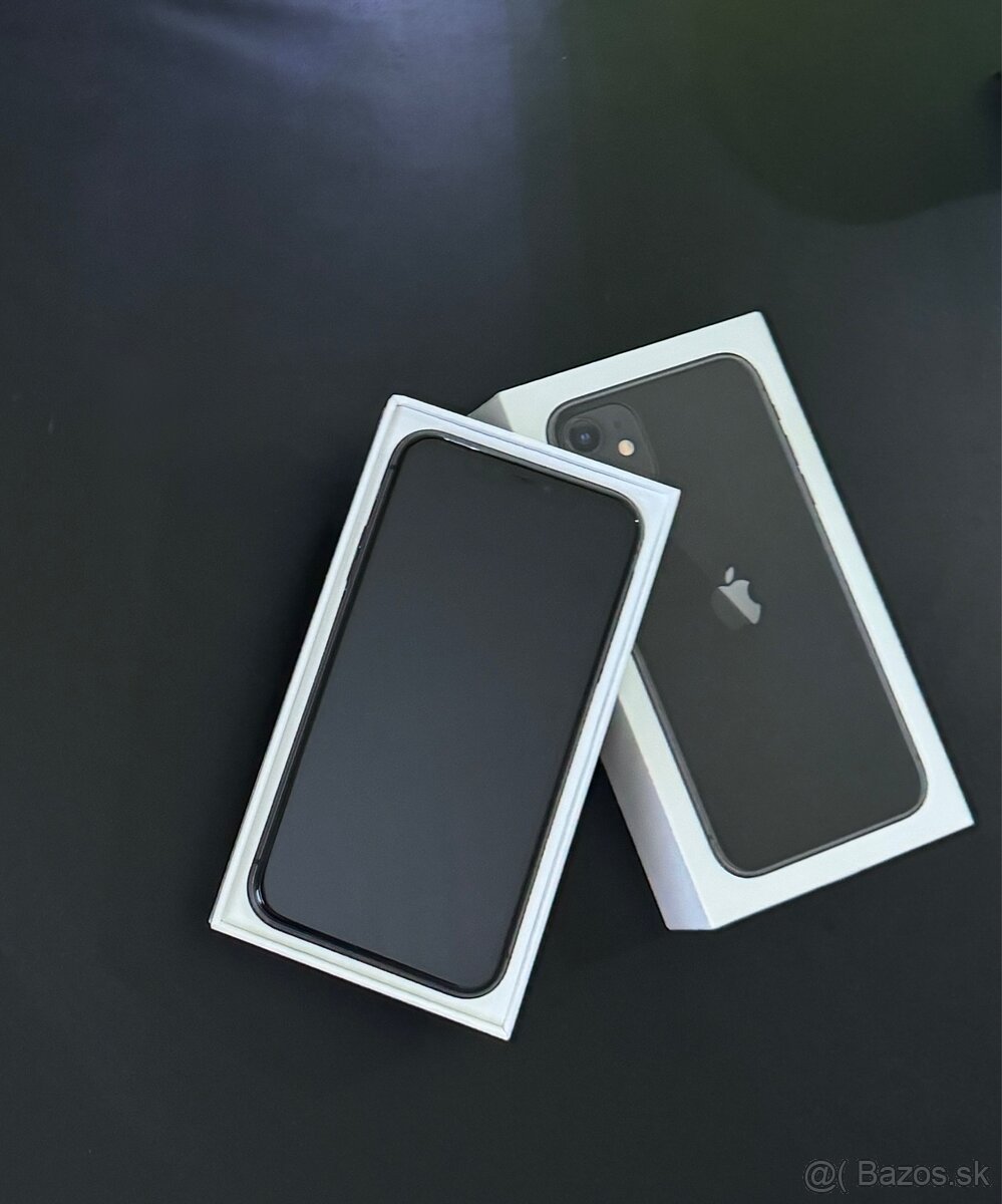 iPhone 11 black 64 GB - 2