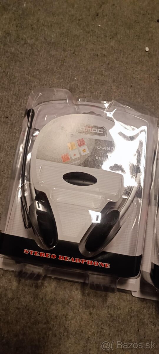 Predám tieto slúchadlá 2ks - 2