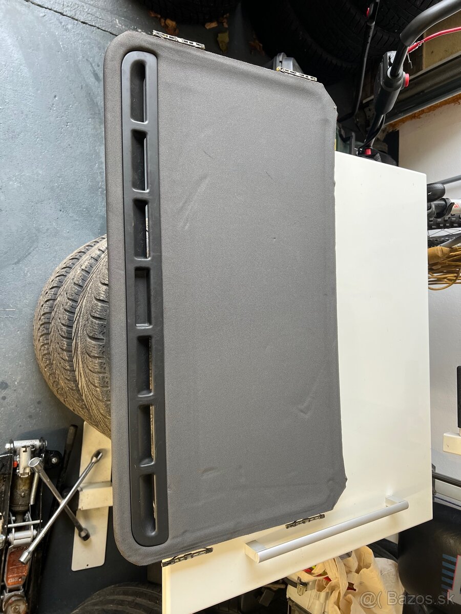 ČIERNA STROPNICA octavia 2 combi - 2