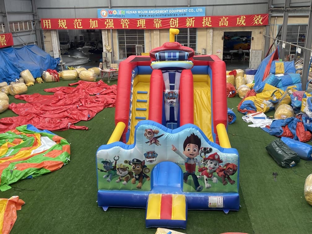 Prenájom skákacích hradov - 2