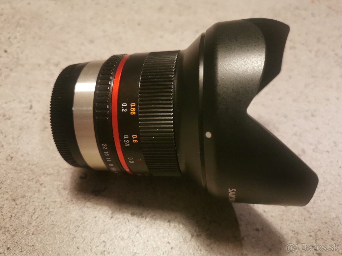 Samyang 12 f2 pre fuji MF - 2