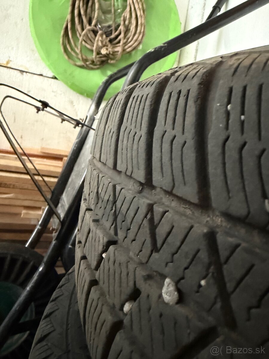 FORD R15 195/65 Zimne 5x108 - 2