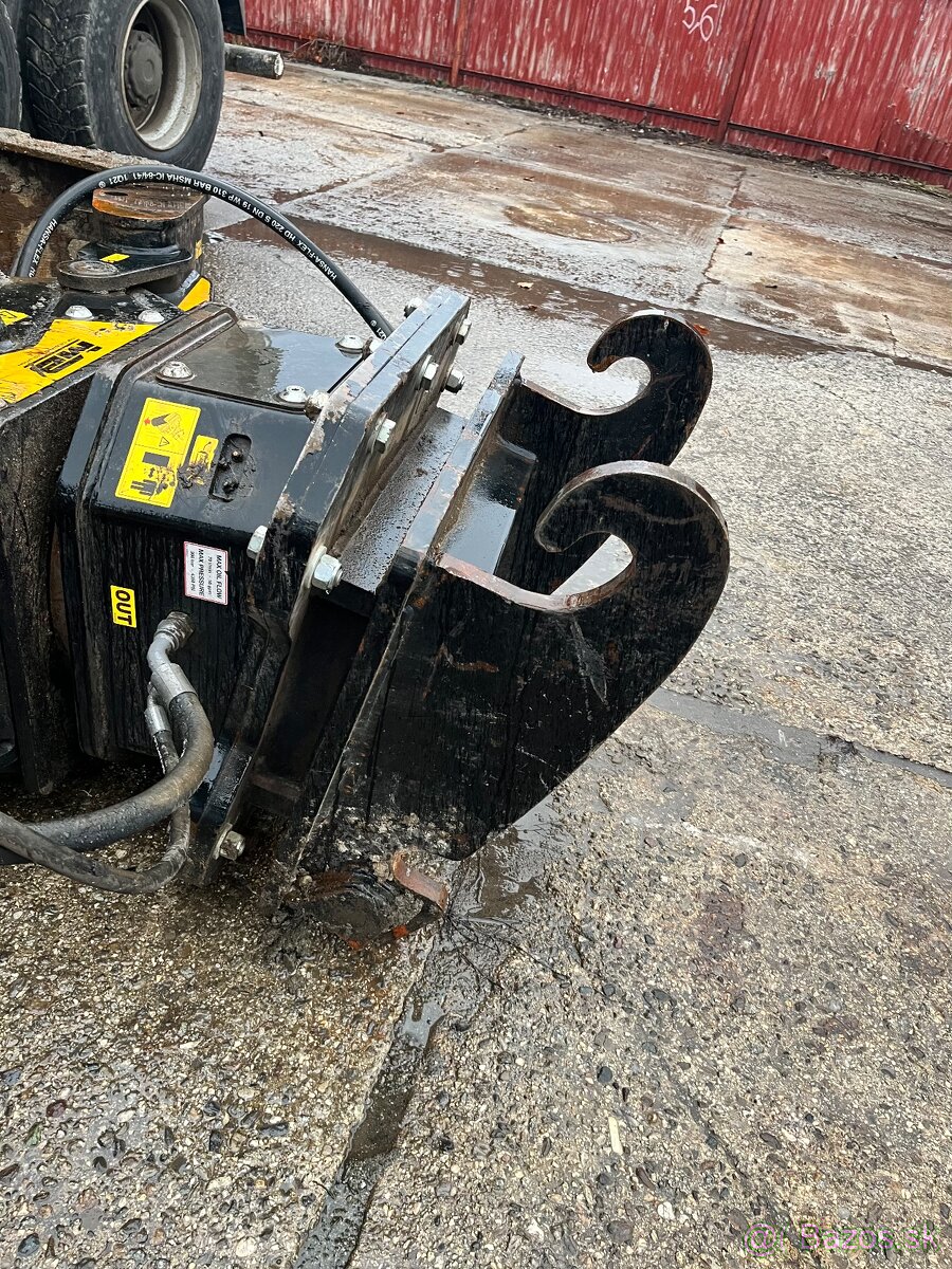 Triediaci drapák MB Crusher - 2