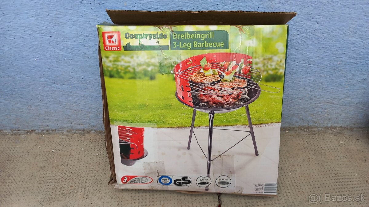 Záhradný gril a brigety - 2