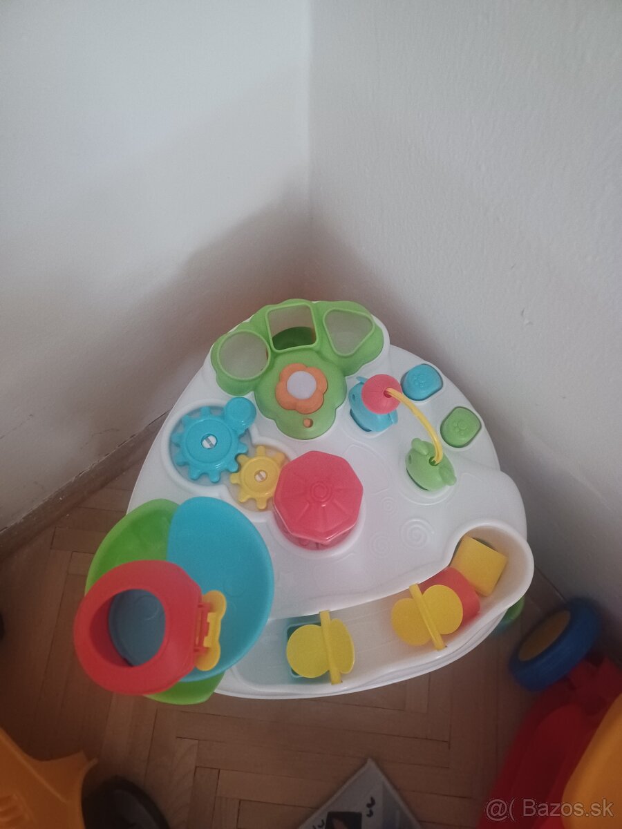 Hrací stolík - 2