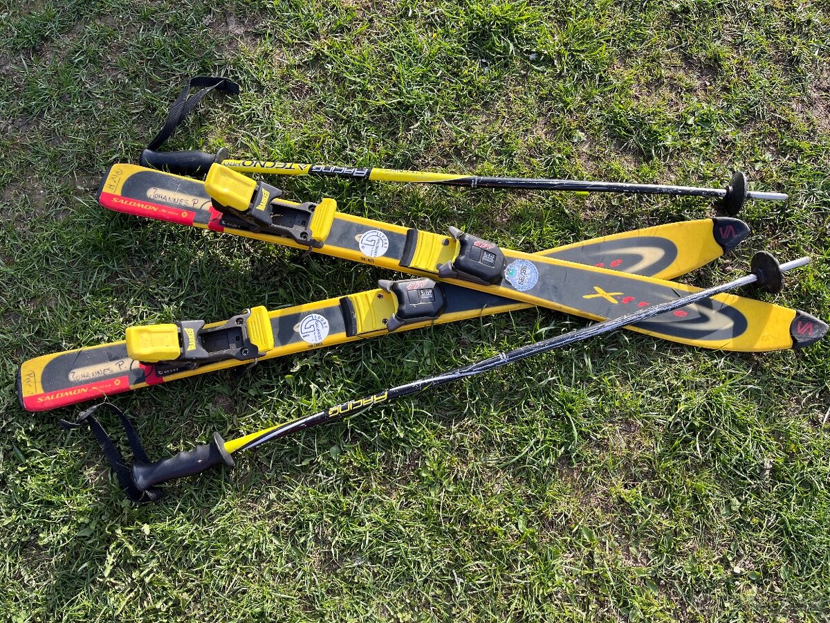 Korčule lyže, skateboard, prilby - 2