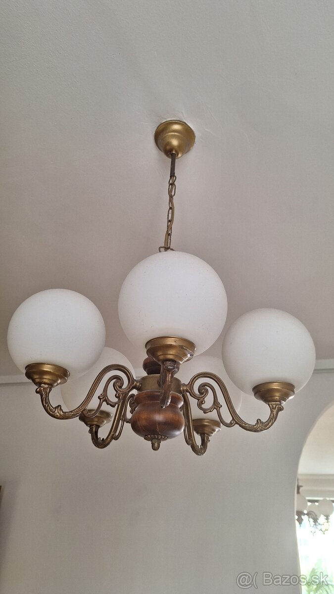 Predam starozitny luster - 2