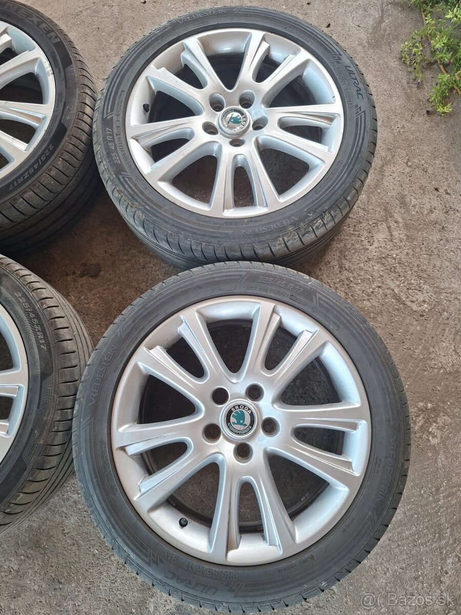 5x112 R17 Originál Škoda Octavia 2 RS - 2