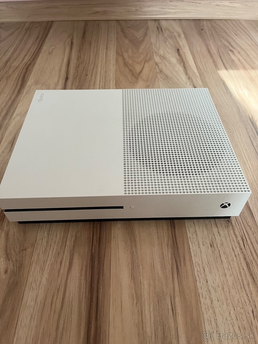 Xbox one s 1tb - 2