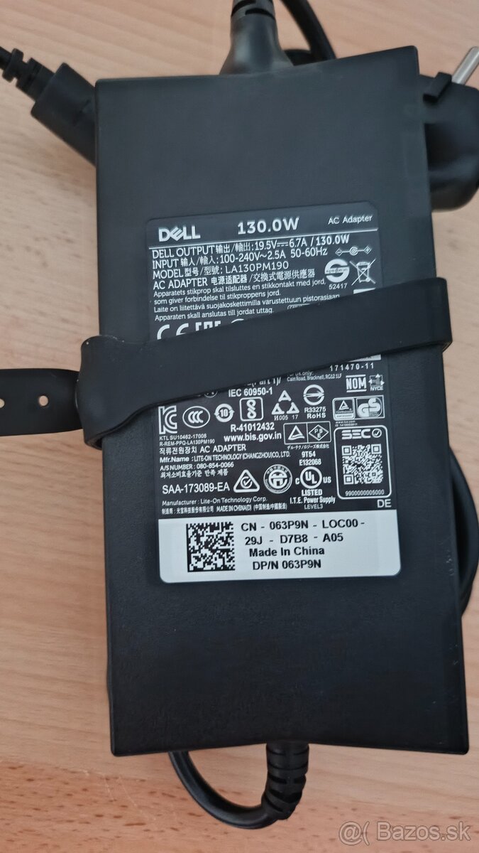 Predám dokovaciu stanicu DELL WD19S - 2