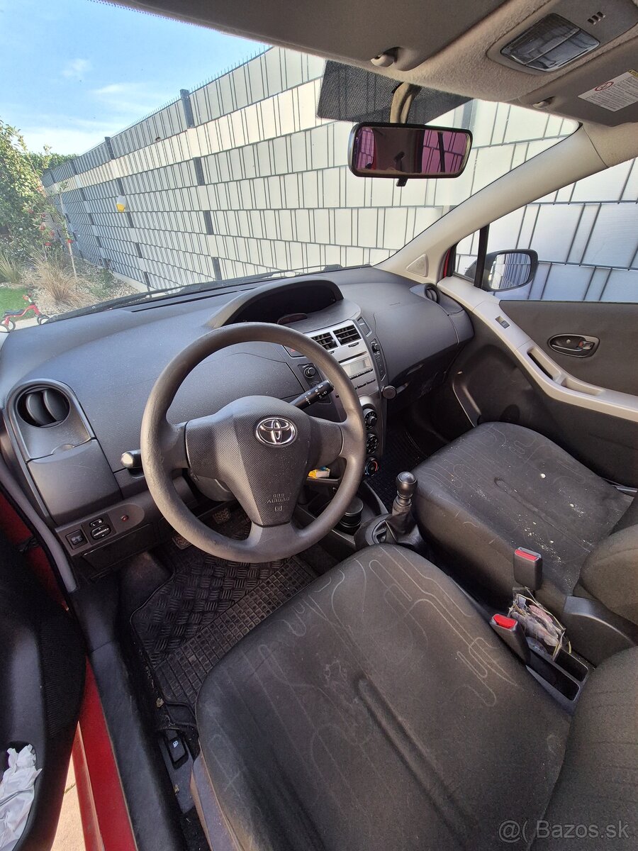 Toyota Yaris 1.33vvti - 2