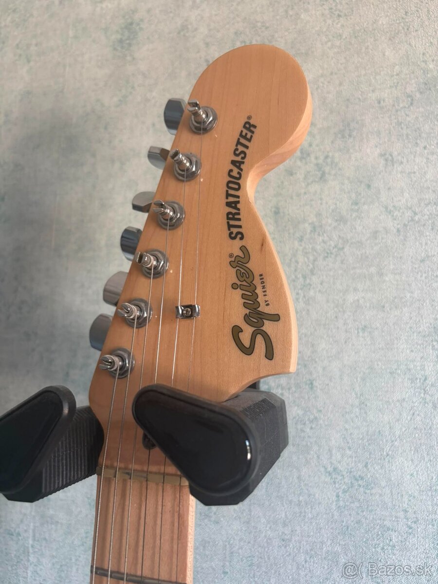 Squier Stratocaster - 2