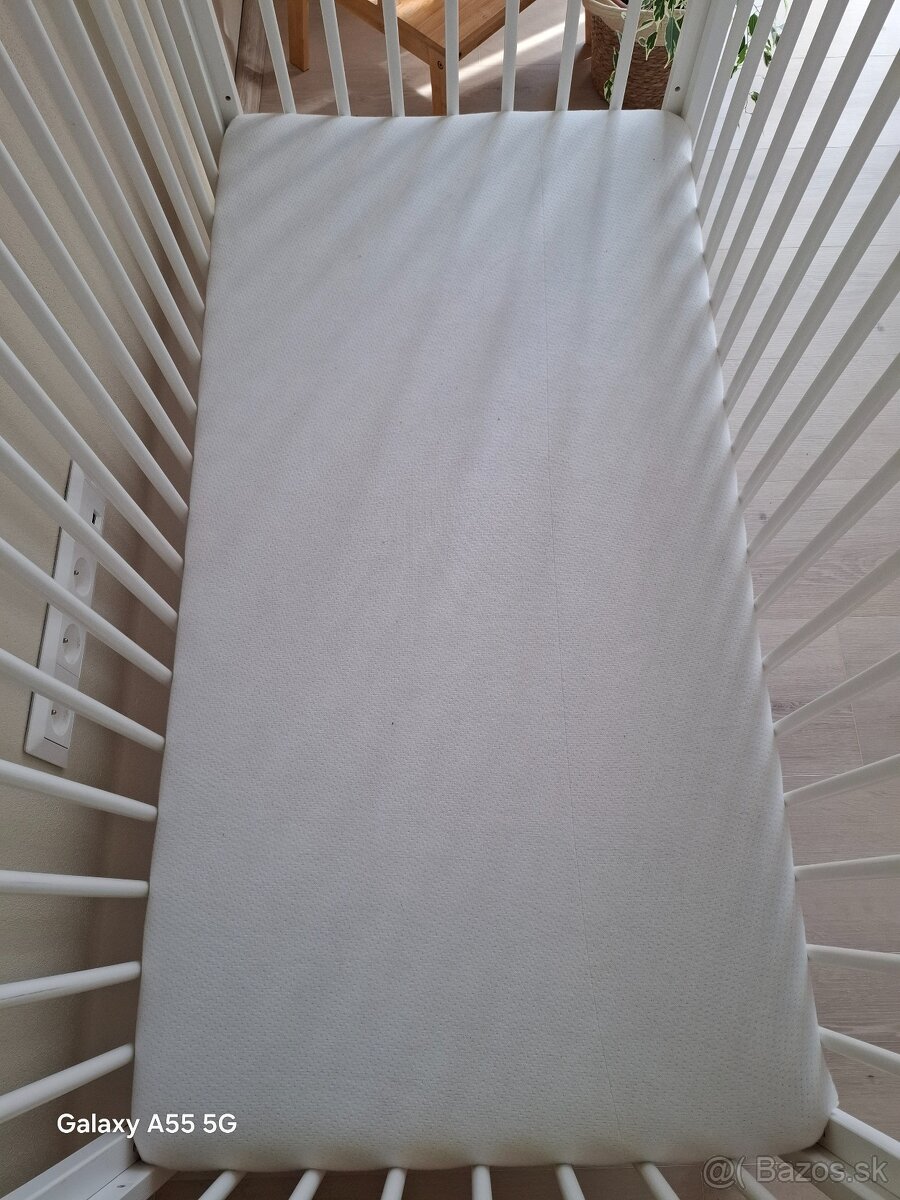 Drevena detska postielka - 2