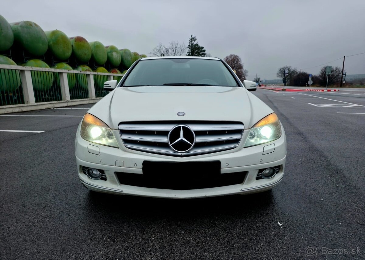 Mercedes C350 - 2