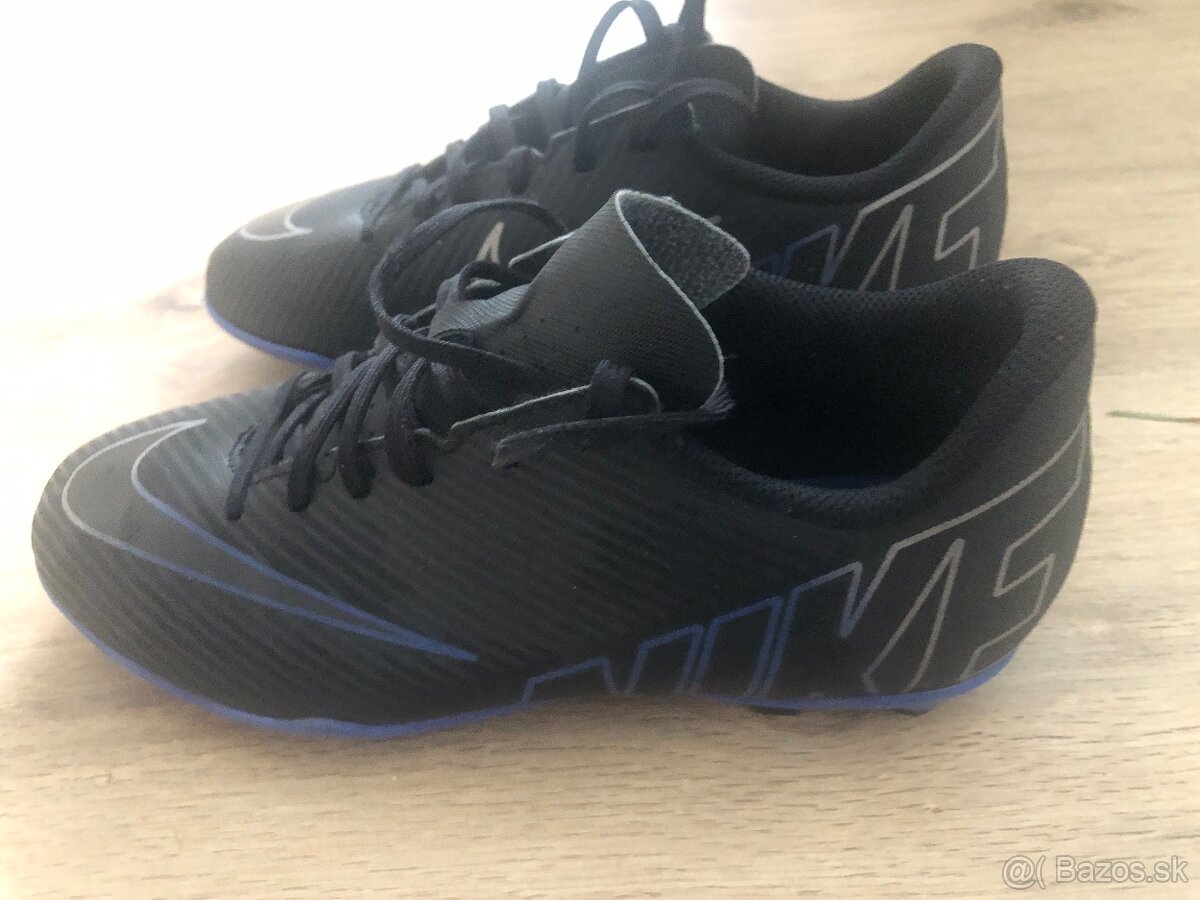 Chlapcenske kopacky Nike a chlapcenske topanky Champions - 2