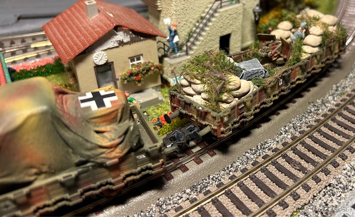 Predaj troch vojenských vagónov 1:87 - 2