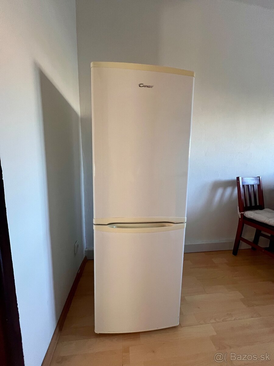 Chladnička zn. Candy - 2