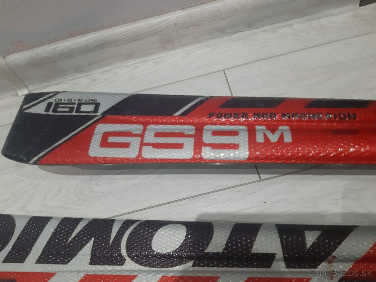 lyže Atomic a lyžiarky - 2