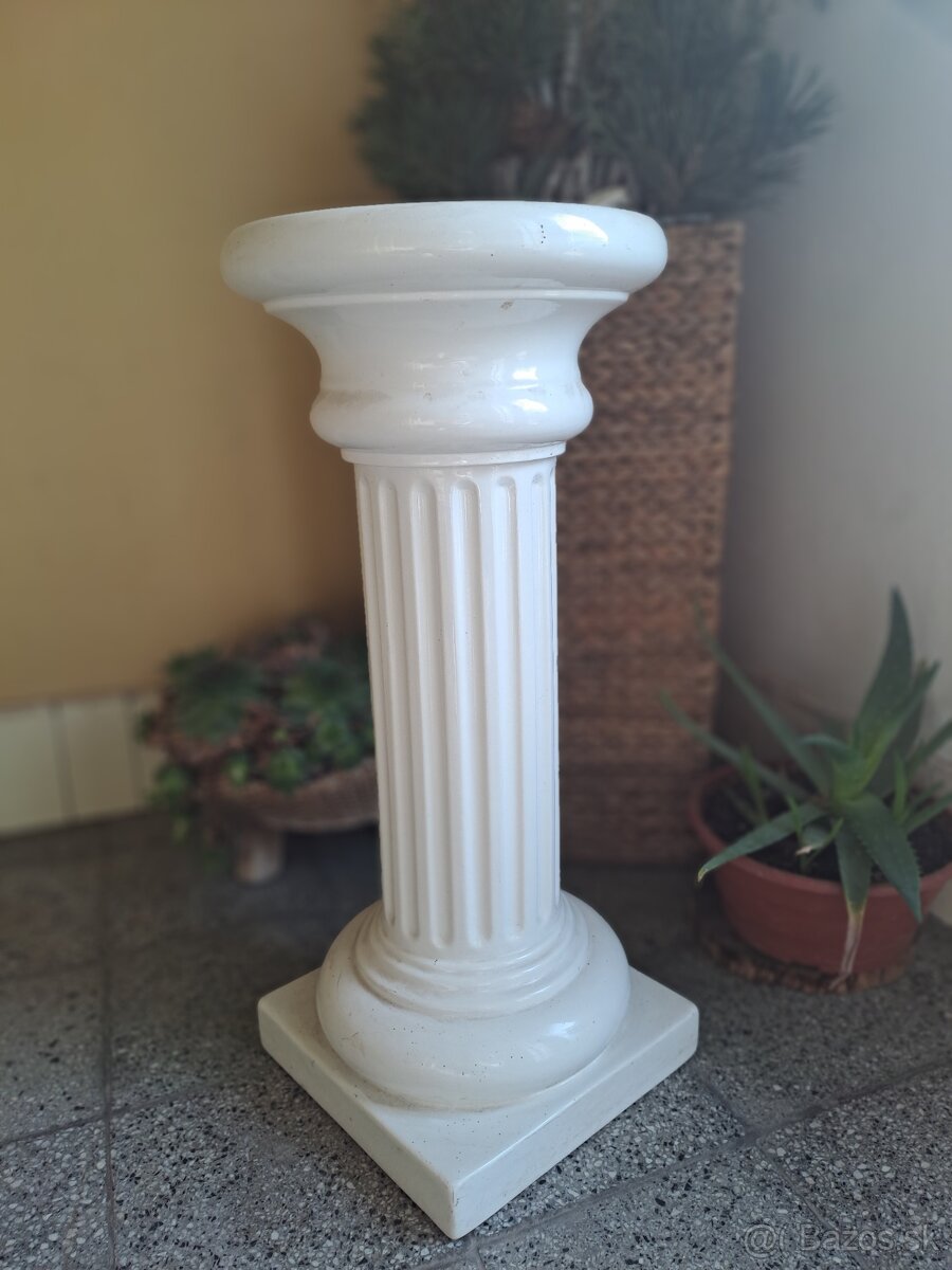 Porcelánový starý stĺpik - 2