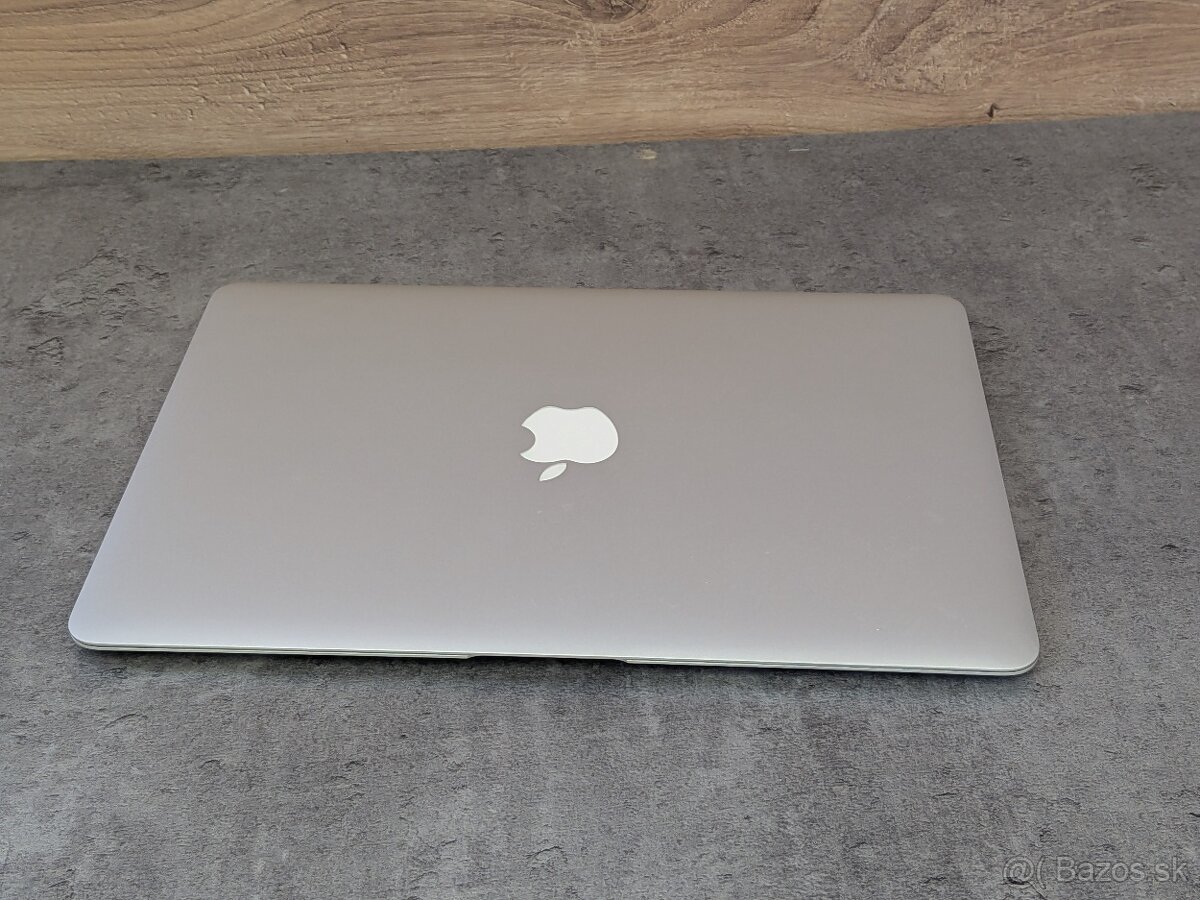 MacBook Air 13 - Intel Core i5, 4G/128G, macOS Sonoma 14 - 2