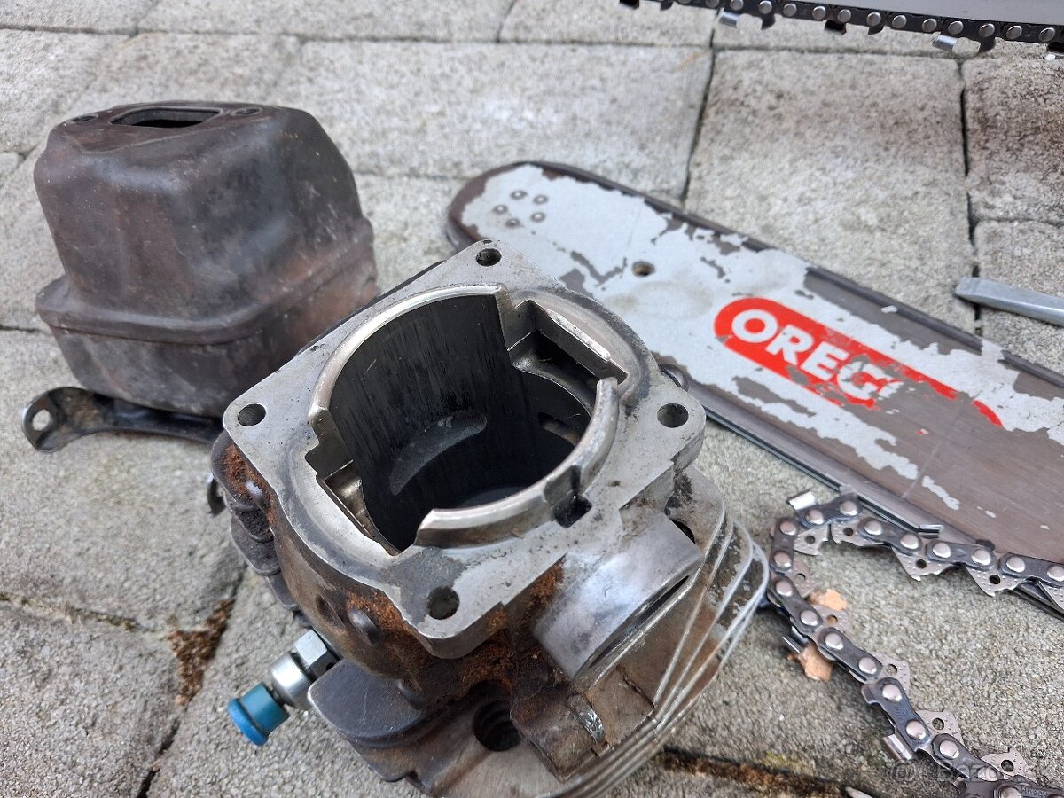 Husquarna 359 motorová píla - 2